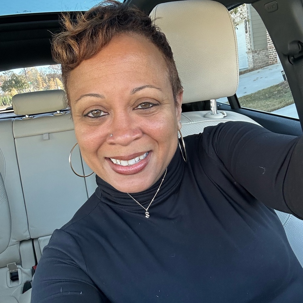 Meet your Posher, Sherry